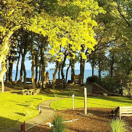 Traumhaftes Mit Terrasse - Odins Blick 10 - Am Privatstrand Lobbe