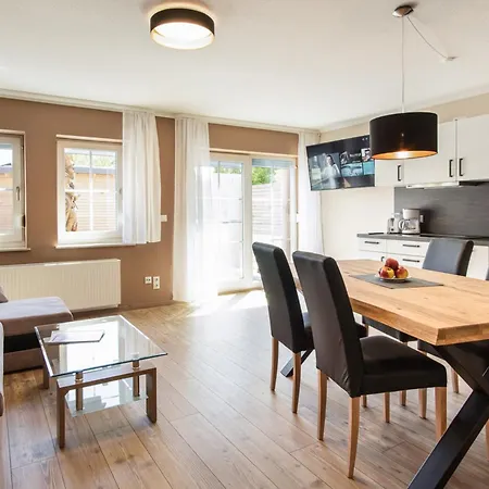 Traumhaftes Mit Terrasse - Odins Blick 10 - Am Privatstrand Apartment *